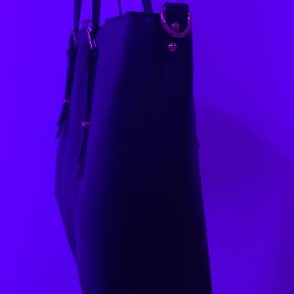 Black laptop bag - Picture 2 of 3